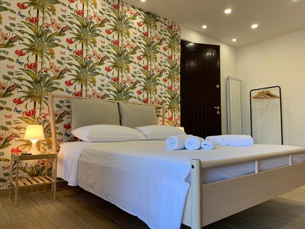 Donna Luisa-Catania Charming Apartment Exterior photo